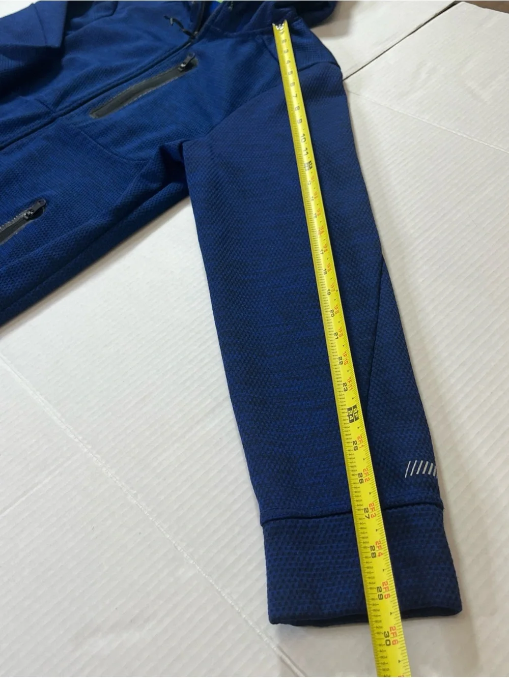 American Eagle Outfitters Men’s Blue Performance Full Zip Hoodie Size Medium